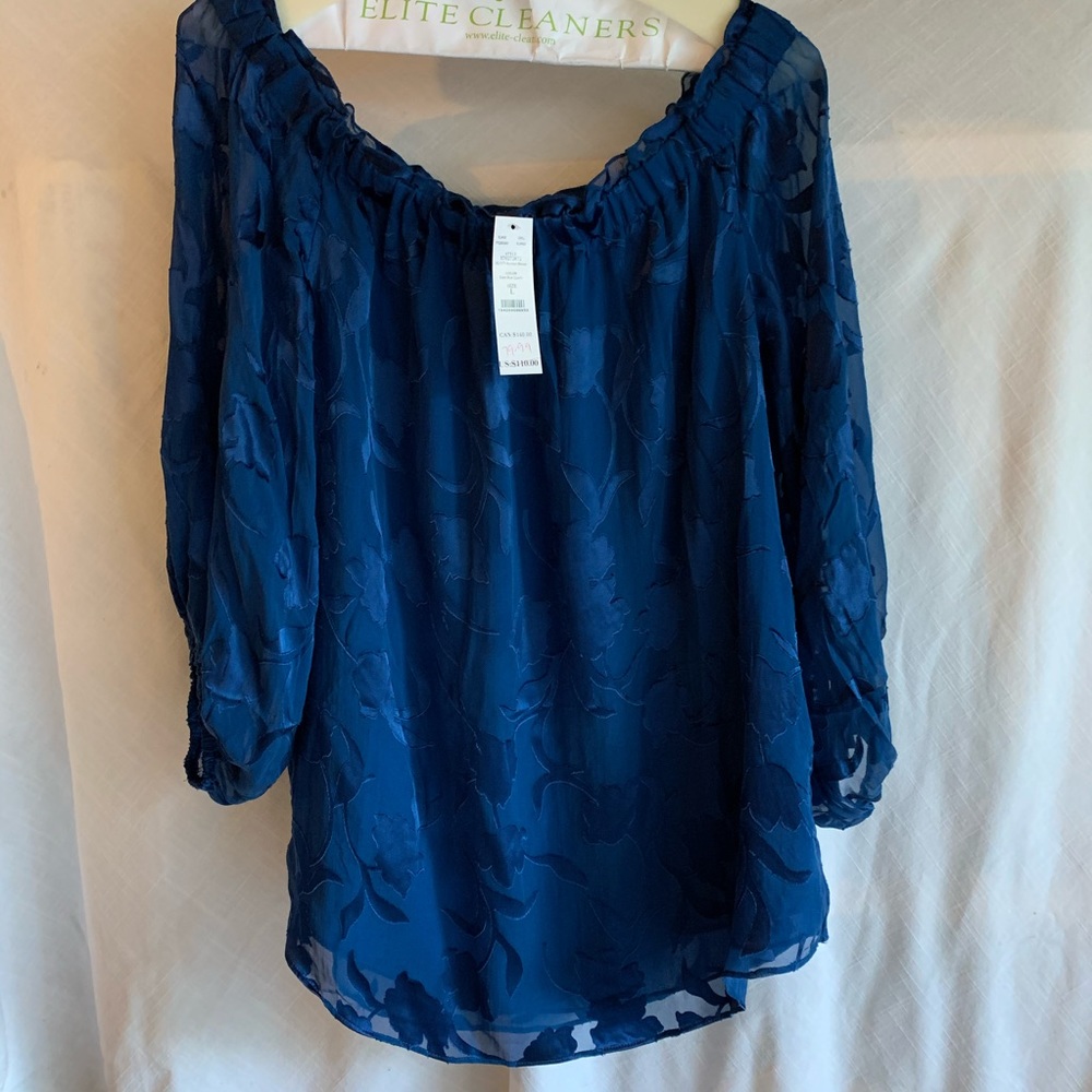 WHBM gorgeous blue floral design blouse sz L